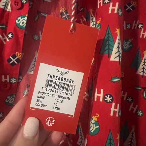 Button Up - Picture 3 of 5